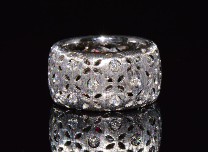 Authentic Roberto Coin Granada Natural 0.32Ct Diamond 18K White Gold Wide Band Ring