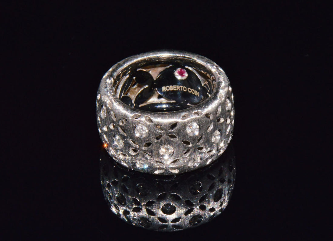Authentic Roberto Coin Granada Natural 0.32Ct Diamond 18K White Gold Wide Band Ring