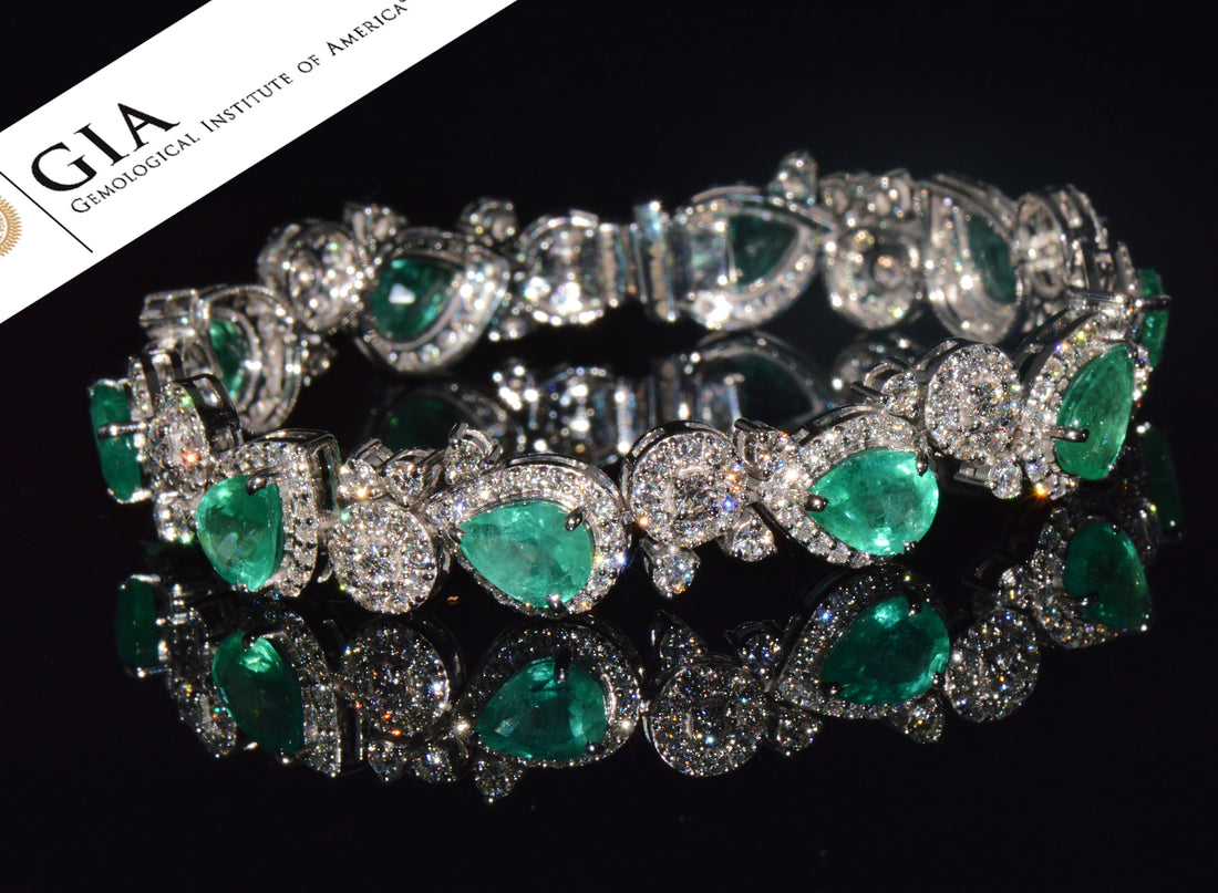 GIA Natural 15.05CTS Brazilian Emerald Diamond 18K White Gold Bracelet