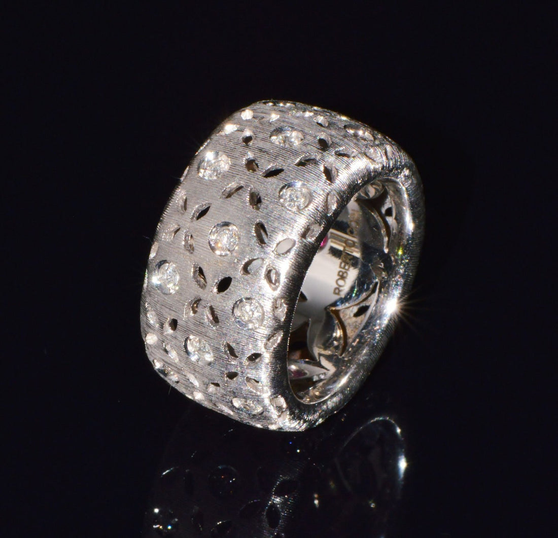 Authentic Roberto Coin Granada Natural 0.32Ct Diamond 18K White Gold Wide Band Ring