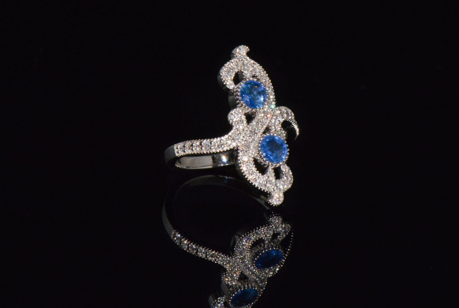Certified Natural 1.40CTS Diamond & Sapphire 18K Solid White Gold Filigree Cocktail Ring