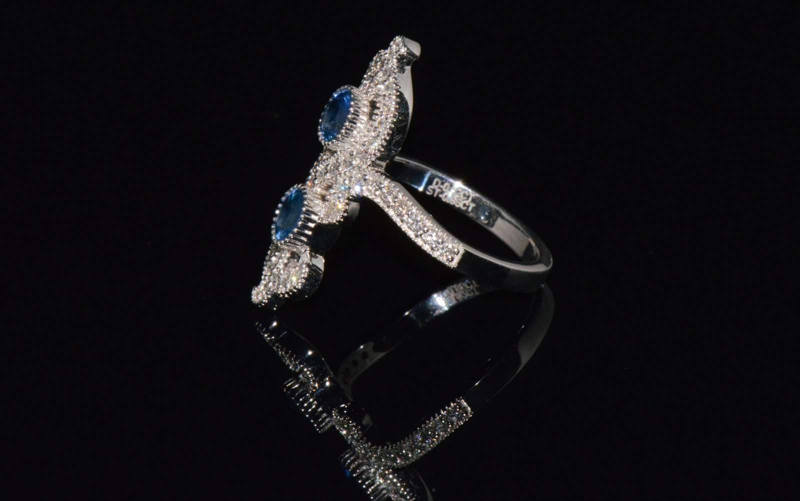 Certified Natural 1.40CTS Diamond & Sapphire 18K Solid White Gold Filigree Cocktail Ring