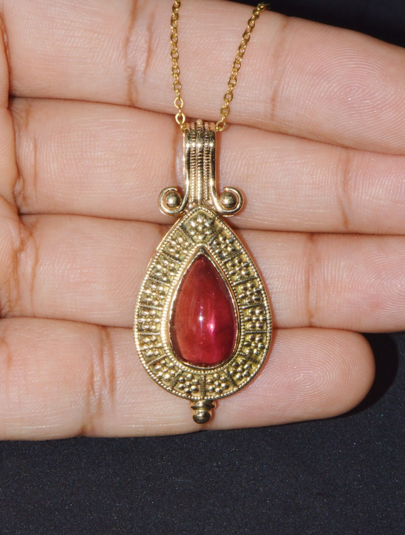 Certified Natural 7.41Cts Pink Tourmaline 18K 750 Solid Gold Filigree Etruscan Pendant
