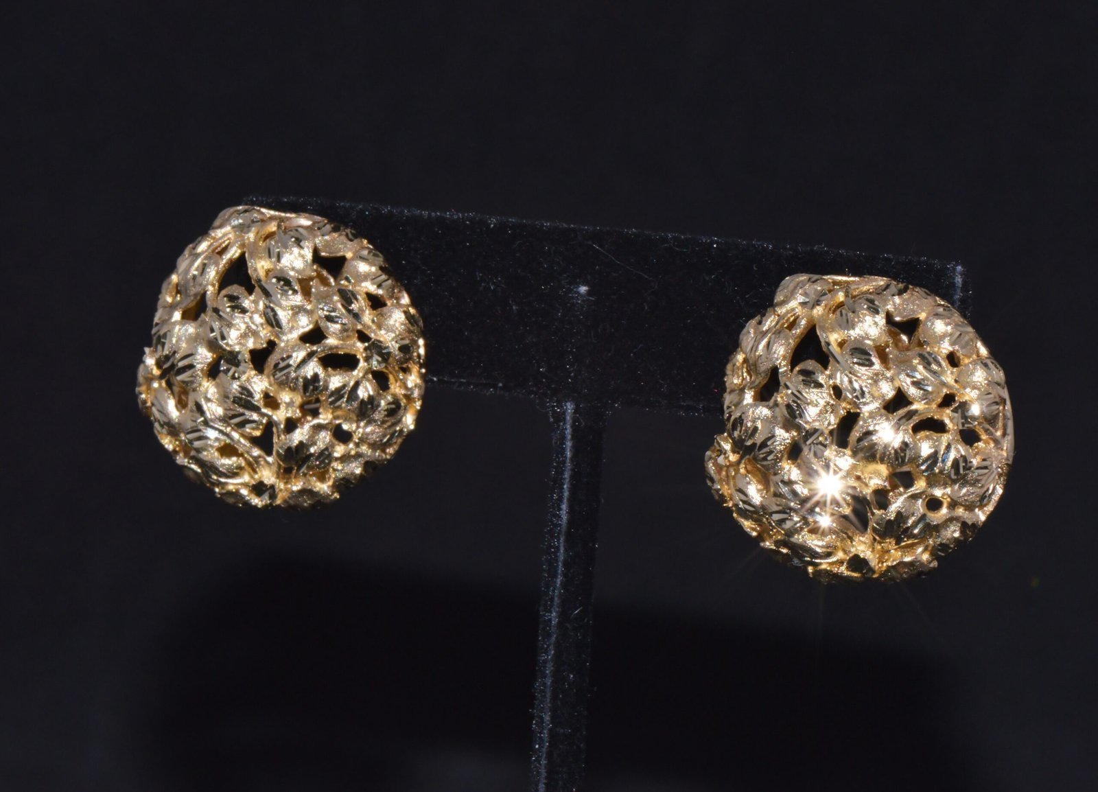 Stunning SAK Italy 14K Solid Gold Faceted Cluster Earrings