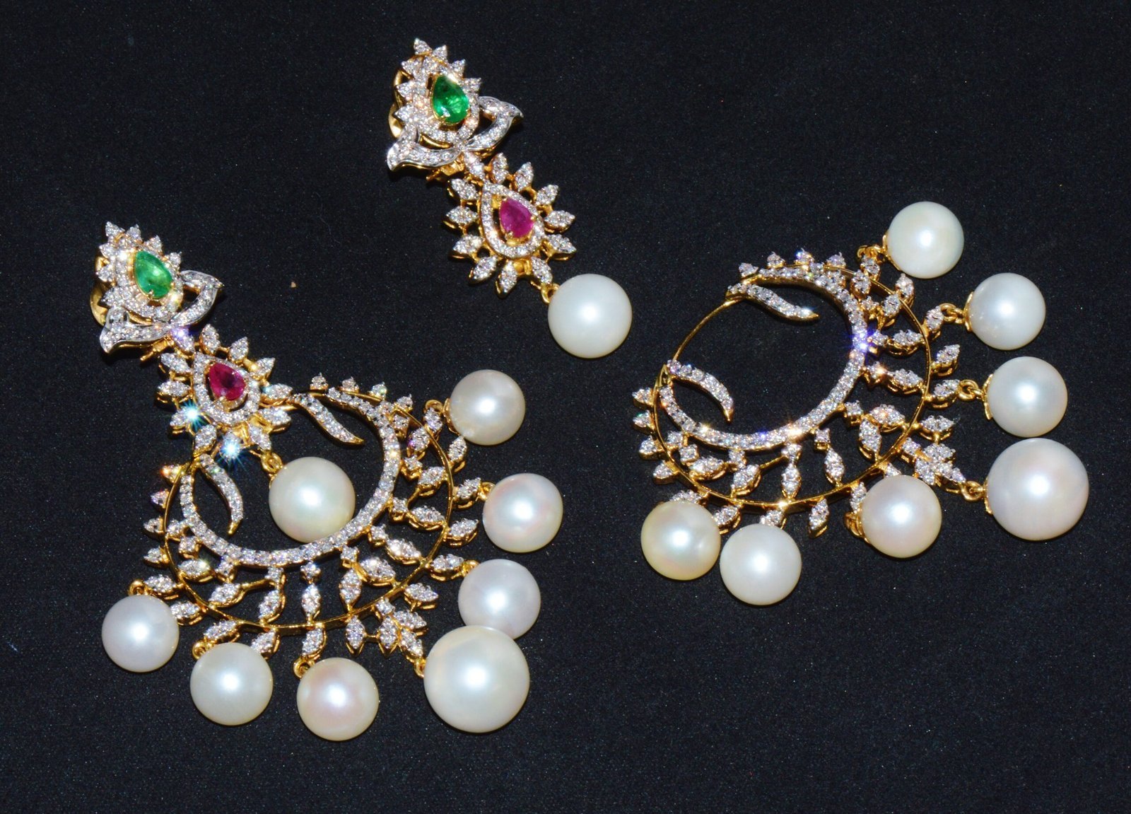 Certified Natural 116CT VS F Diamond Emerald Ruby Pearl 18K Gold 2-IN-1 Earrings