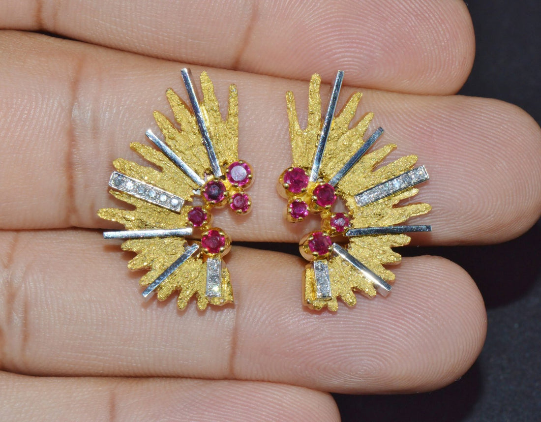 Certified Natural 0.65Cts VS G Diamond Ruby 750 18K Solid Gold Retro Clip-On Earrings