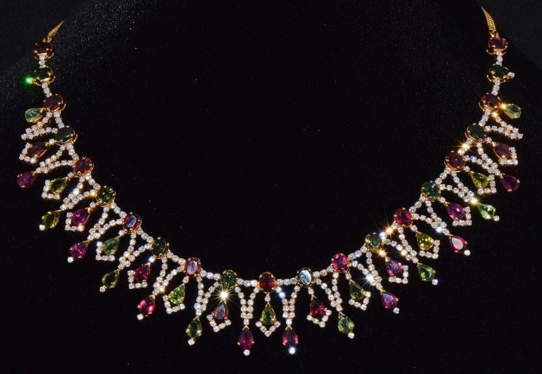 Certified Natural 26.2CTS VS G Diamond Tourmaline 18K Solid Gold Cocktail Necklace