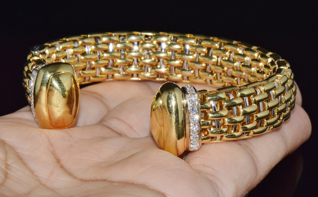 Rare Vintage FOPE 1.00CT Natural Diamond Flex'it 18K Gold Open Cuff Bangle Bracelet