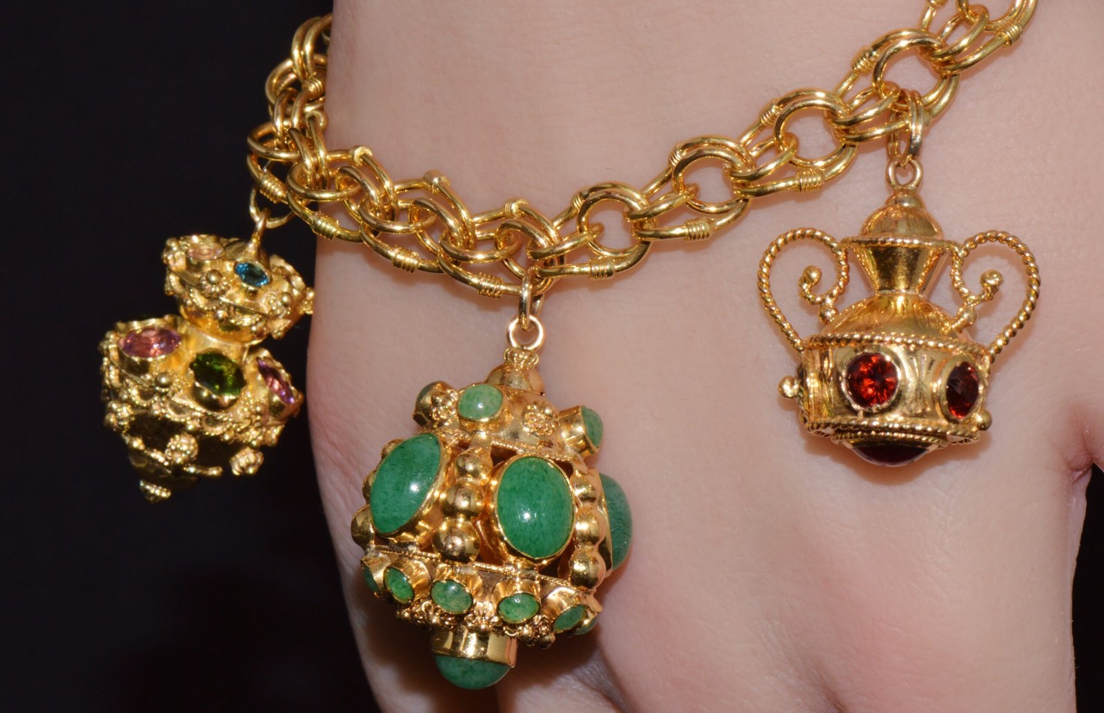 Vintage Portuguese Italian Solid 19.2K & 18K Gold Etruscan Revival Multigem Fob Charm Bracelet