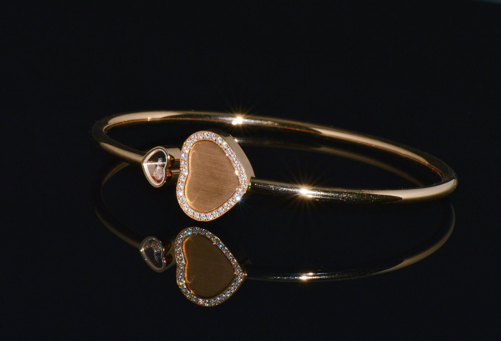 Authentic Chopard Happy Hearts James Bond 007 Limited Edition 18k Rose Gold Diamond Bangle Bracelet