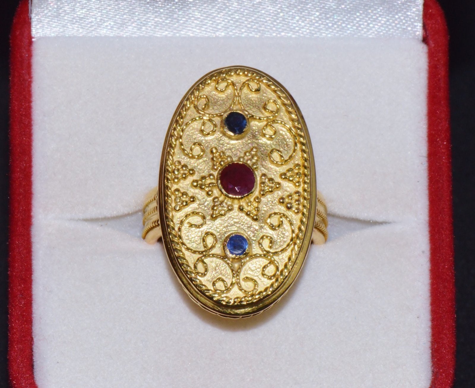 Gorgeous Natural Ruby Sapphire 18K 750 Solid Gold Etruscan Cannetille Greek Ring