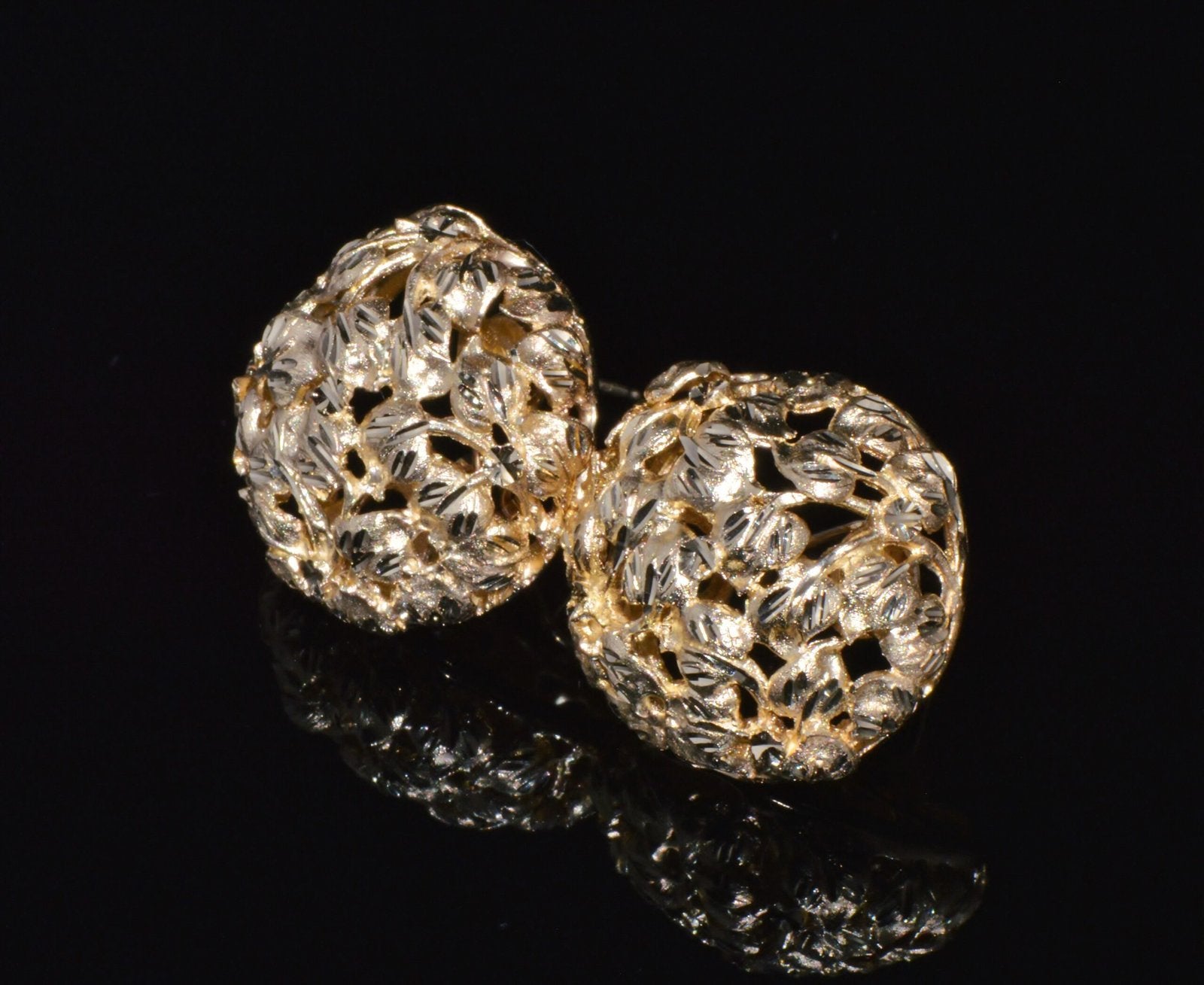 Stunning SAK Italy 14K Solid Gold Faceted Cluster Earrings