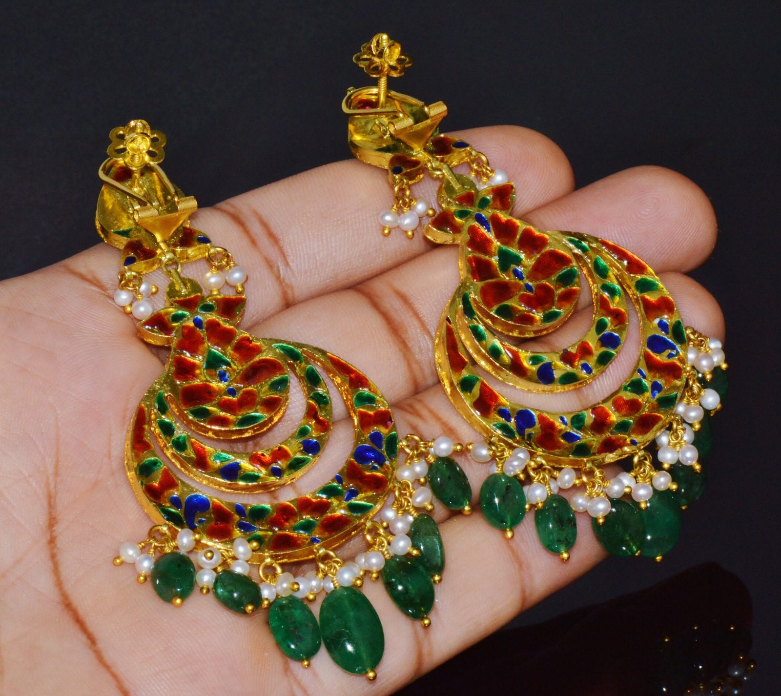 Estate Natural 36.6CTS Polki Diamond Emerald 22K 18K Gold Chandelier Earrings