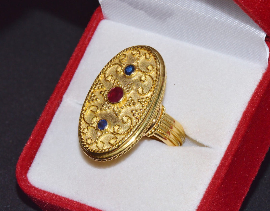 Gorgeous Natural Ruby Sapphire 18K 750 Solid Gold Etruscan Cannetille Greek Ring