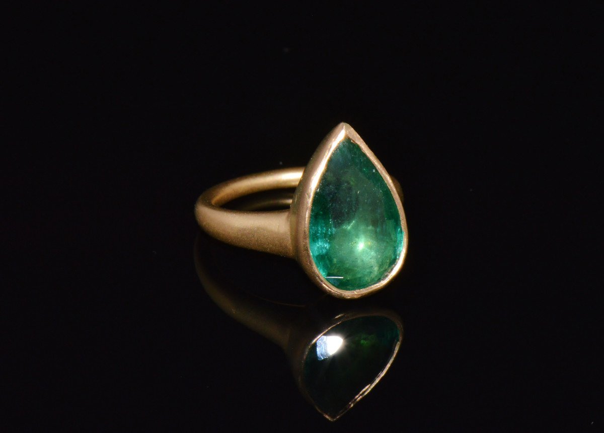 GIA Certified 5.25CT Natural Emerald Sculptural Bezel Solid 18K Gold Ring