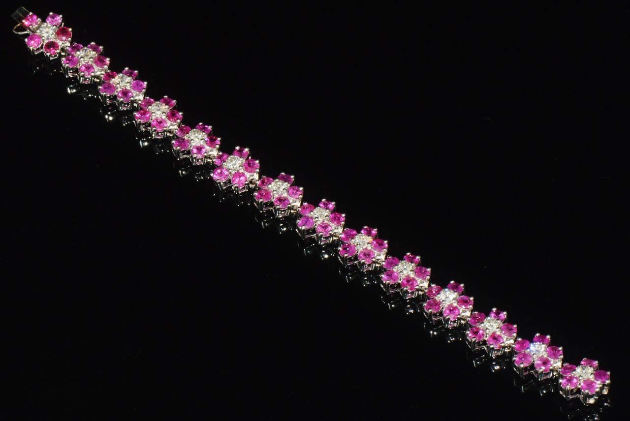 Certified Natural 18.6Ct VS F Diamond Ruby 18K Solid Gold Floral Tennis Bracelet