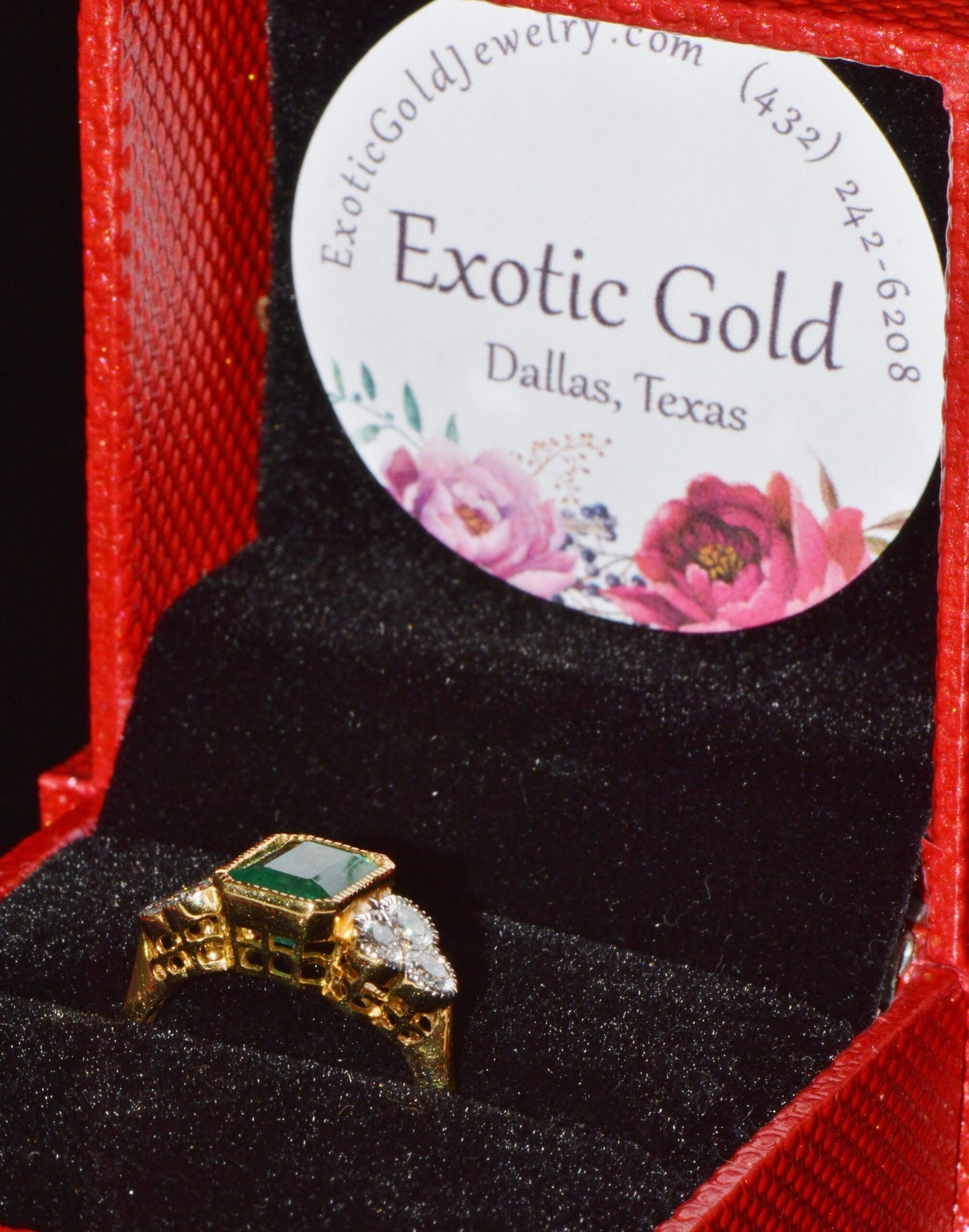 GIA Certified Natural 2.20CTS VS F Diamond Emerald 18K Gold Dinner Ring
