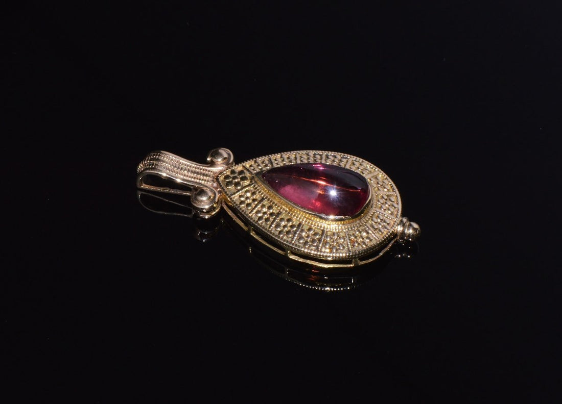Certified Natural 7.41Cts Pink Tourmaline 18K 750 Solid Gold Filigree Etruscan Pendant