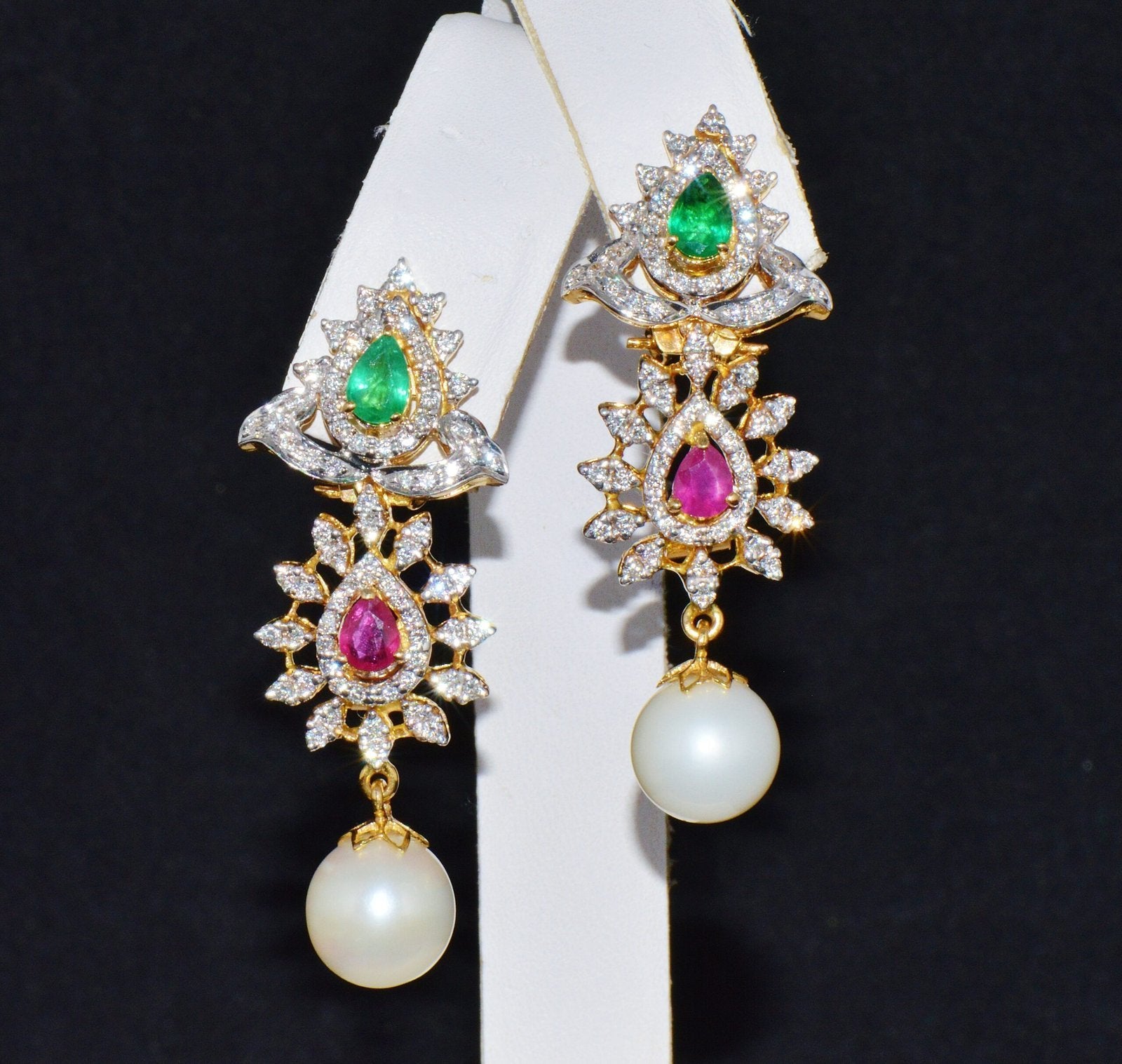 Certified Natural 116CT VS F Diamond Emerald Ruby Pearl 18K Gold 2-IN-1 Earrings
