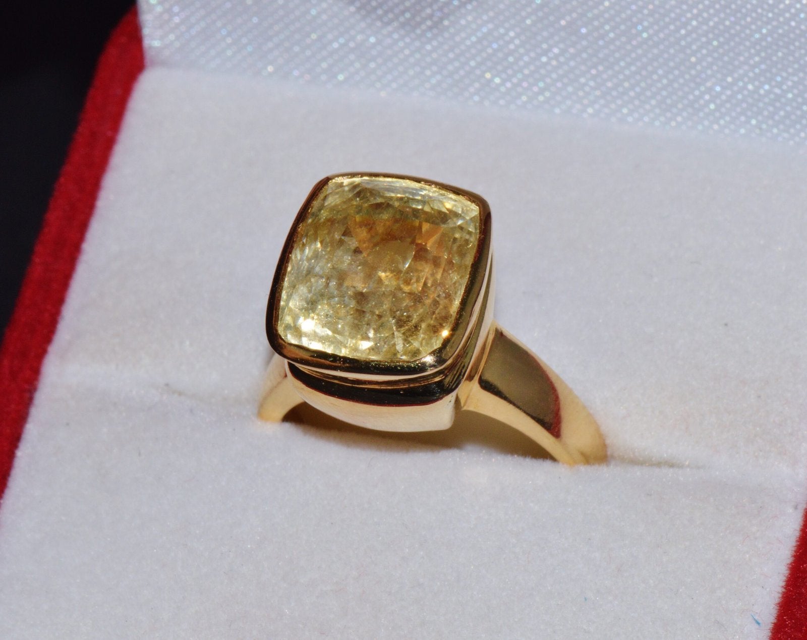 GIA Certified Natural 11.45cts Ceylon Yellow Sapphire 18K Solid Gold Bezel Dome Ring