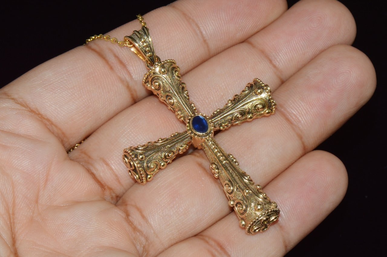 Certified Natural 0.88Cts Diamond Sapphire 18K 750 Solid Gold Filigree Cross Byzantine Greek Reversible Pendant