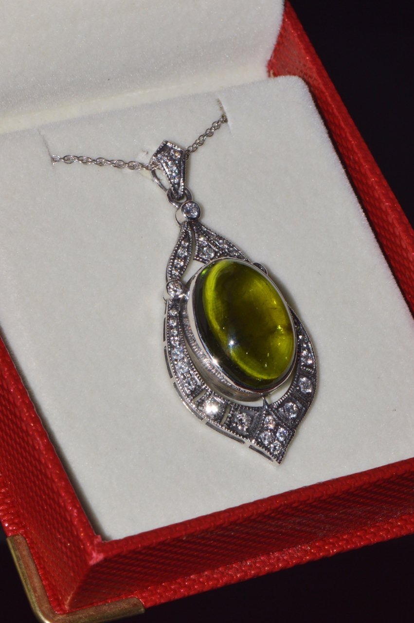 Certified Natural 28.17Cts Diamond Green Tourmaline 18K Gold Art Deco Slide Pendant Necklace