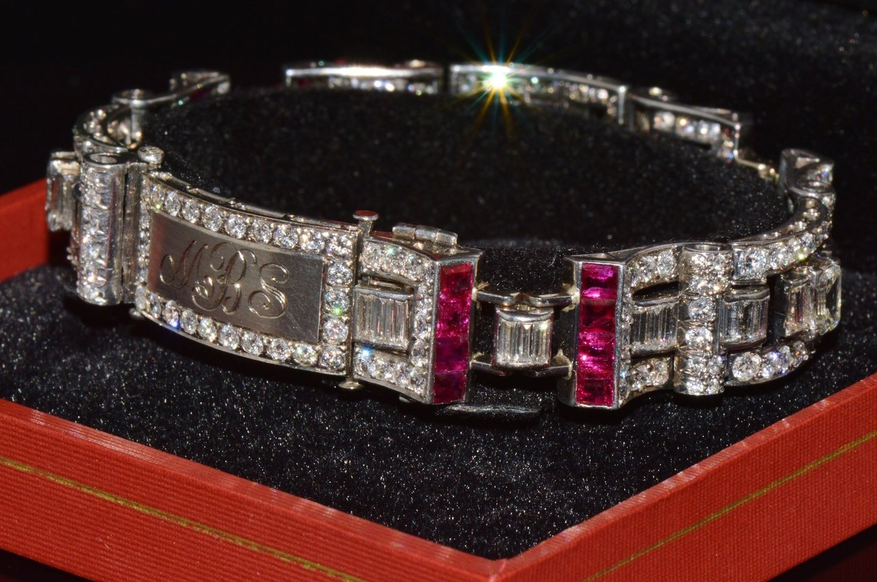 Waslikoff & Sons GIA Certified Natural 21.5Cts Burma Ruby Diamond Platinum Art Deco Bracelet