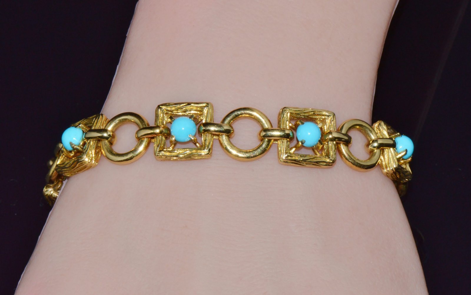 Vintage Mid-Century Solid 18K Gold & Natural Persian Turquoise Bracelet