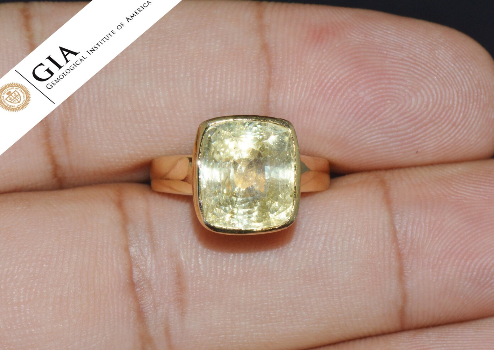 GIA Certified Natural 11.45cts Ceylon Yellow Sapphire 18K Solid Gold Bezel Dome Ring