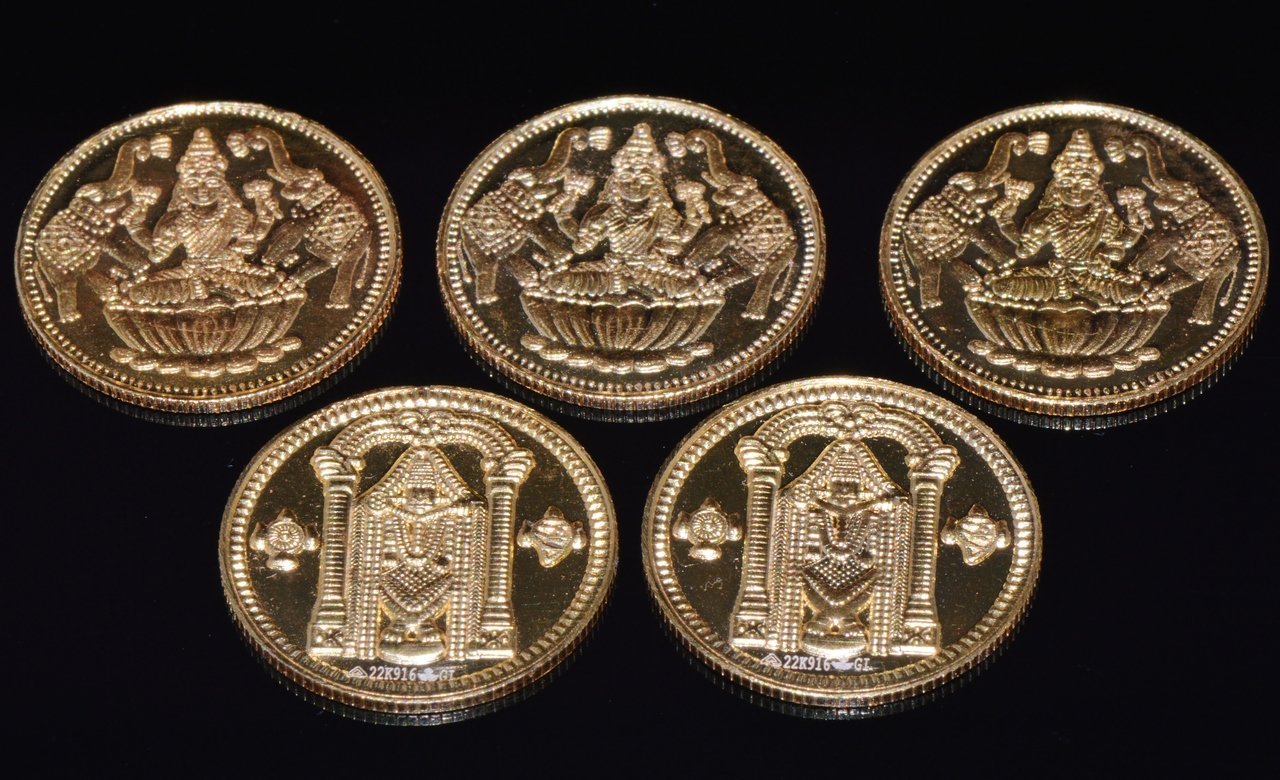 Asian Indian 916 22K Solid Gold Laxmi Balaji Reversible Coin Token Gift