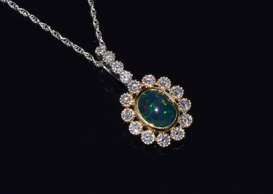 Certified Natural 2.77CTS VS F Diamond Black Opal 18K Solid Gold Pendant Necklace