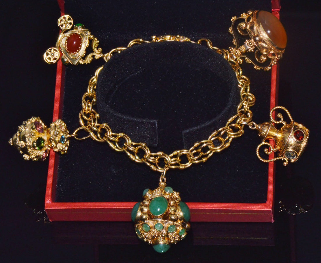 Vintage Portuguese Italian Solid 19.2K & 18K Gold Etruscan Revival Multigem Fob Charm Bracelet