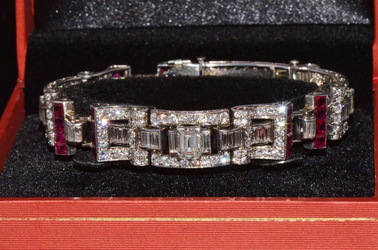 Waslikoff & Sons GIA Certified Natural 21.5Cts Burma Ruby Diamond Platinum Art Deco Bracelet