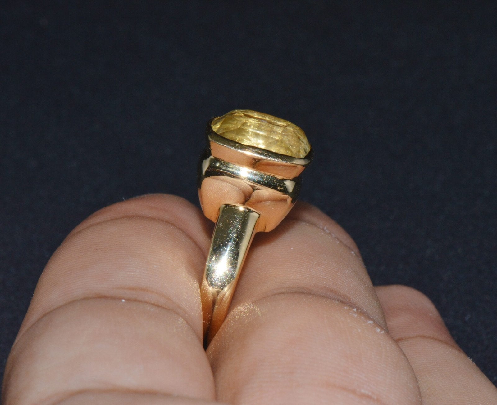 GIA Certified Natural 11.45cts Ceylon Yellow Sapphire 18K Solid Gold Bezel Dome Ring