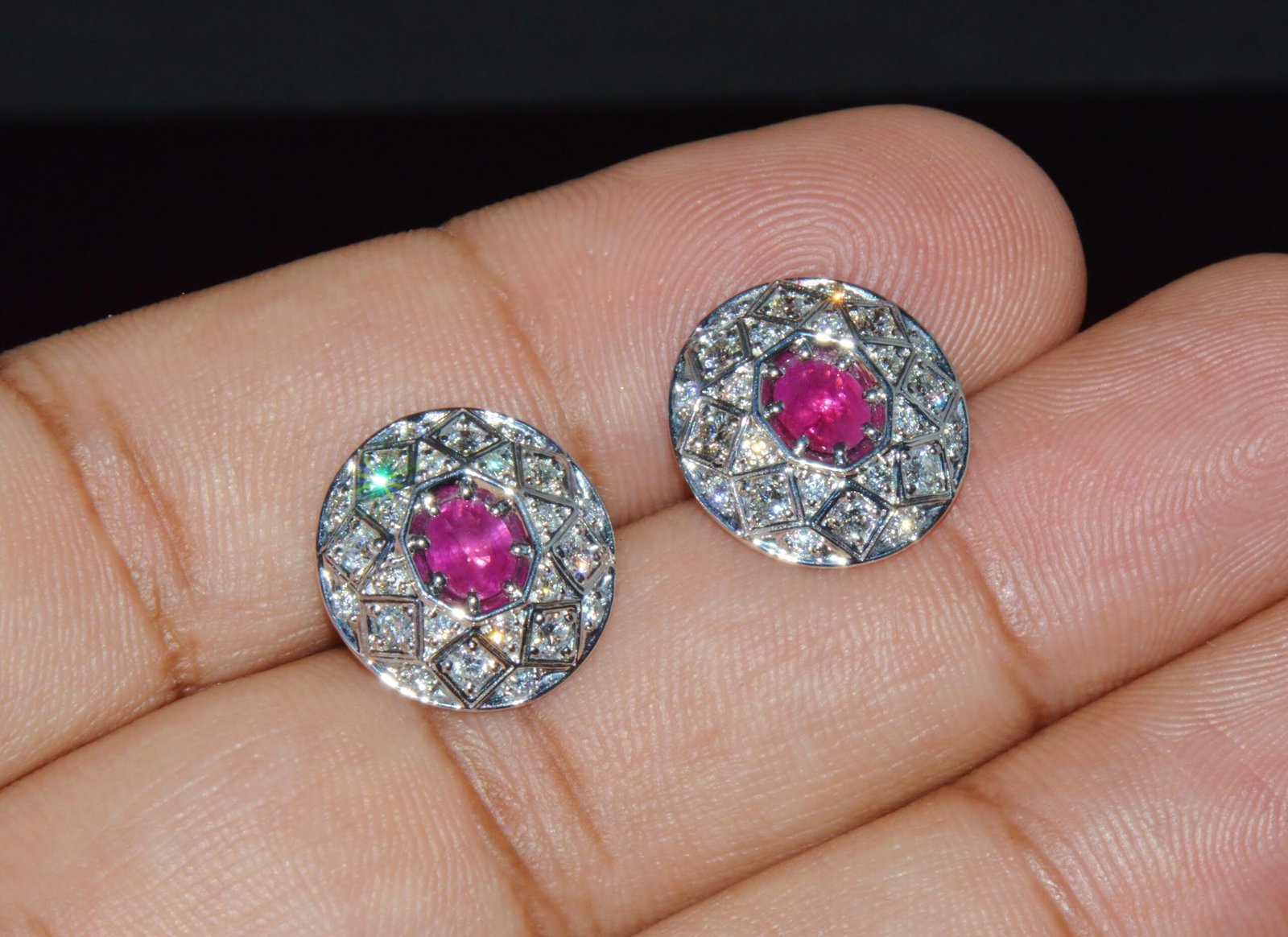 Certified Natural 1.6CTS VS F Diamond Ruby 18K Solid Gold Geometric Disc Earrings