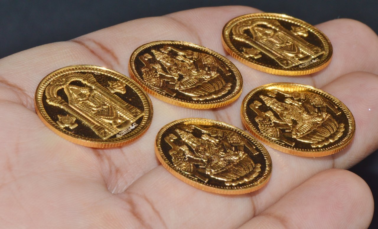Asian Indian 916 22K Solid Gold Laxmi Balaji Reversible Coin Token Gift