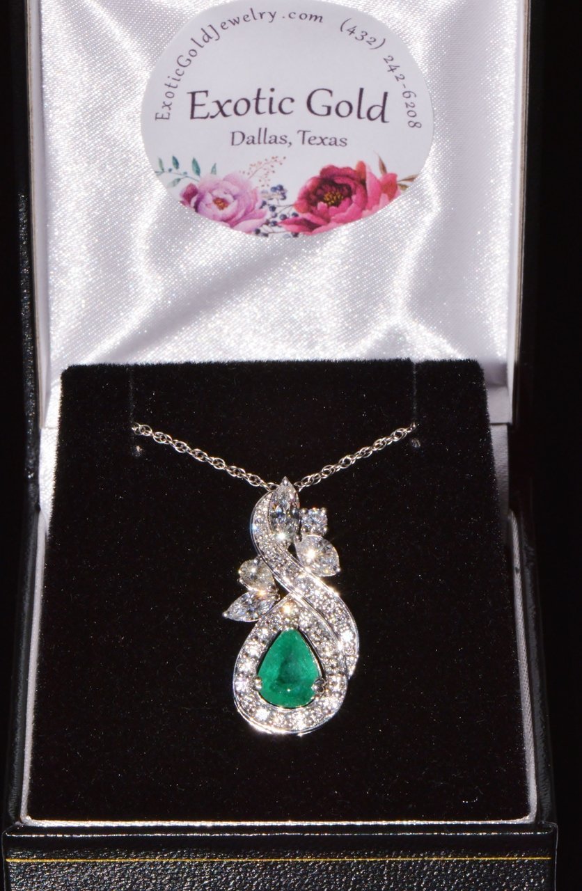 Certified Natural 4.34Cts VS F Diamond Emerald 18K Solid Gold Pendant Necklace
