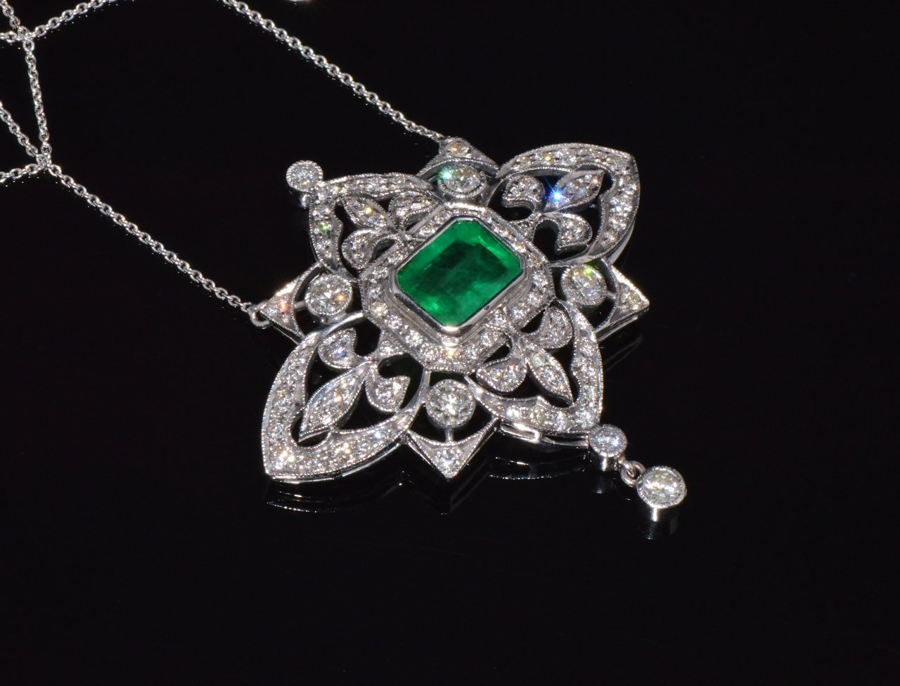 Vintage Art Deco GIA Natural 6.91Cts VS F Diamond Emerald 18K Solid Gold 950 Platinum Pendant Necklace