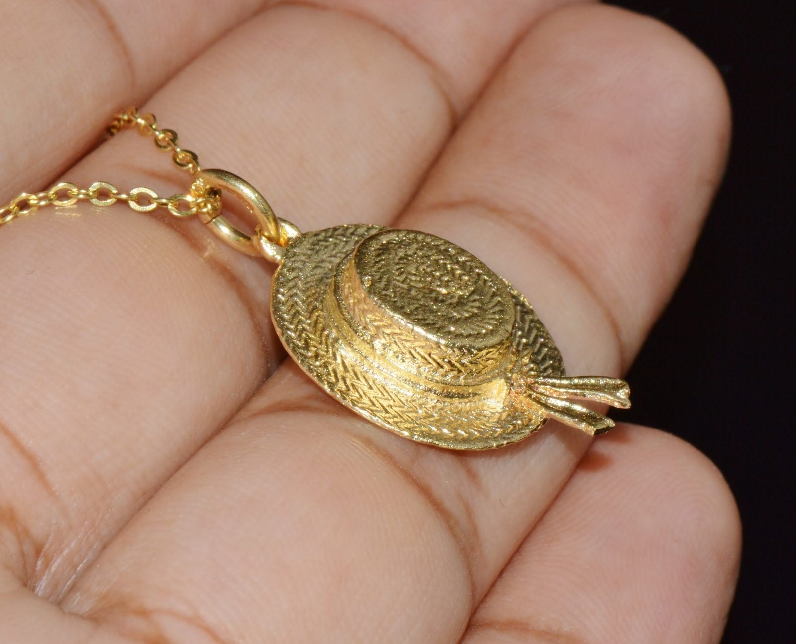 Vintage Italian 18K Solid Gold Venetian Gondolier Straw Hat Charm Pendant