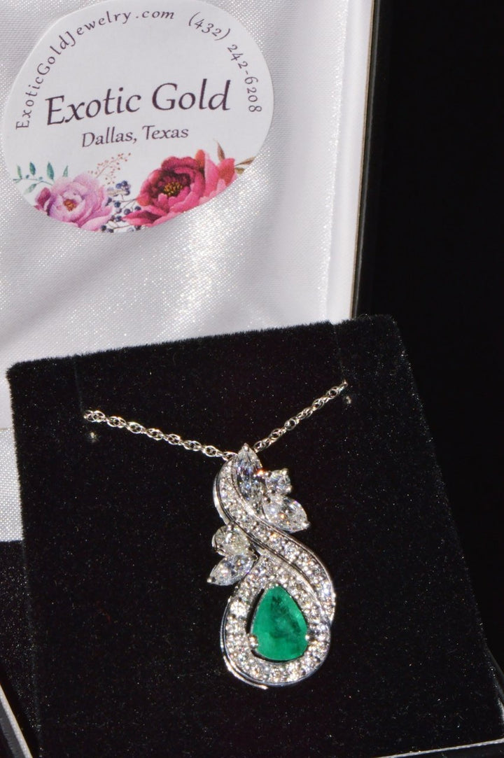 Certified Natural 4.34Cts VS F Diamond Emerald 18K Solid Gold Pendant Necklace