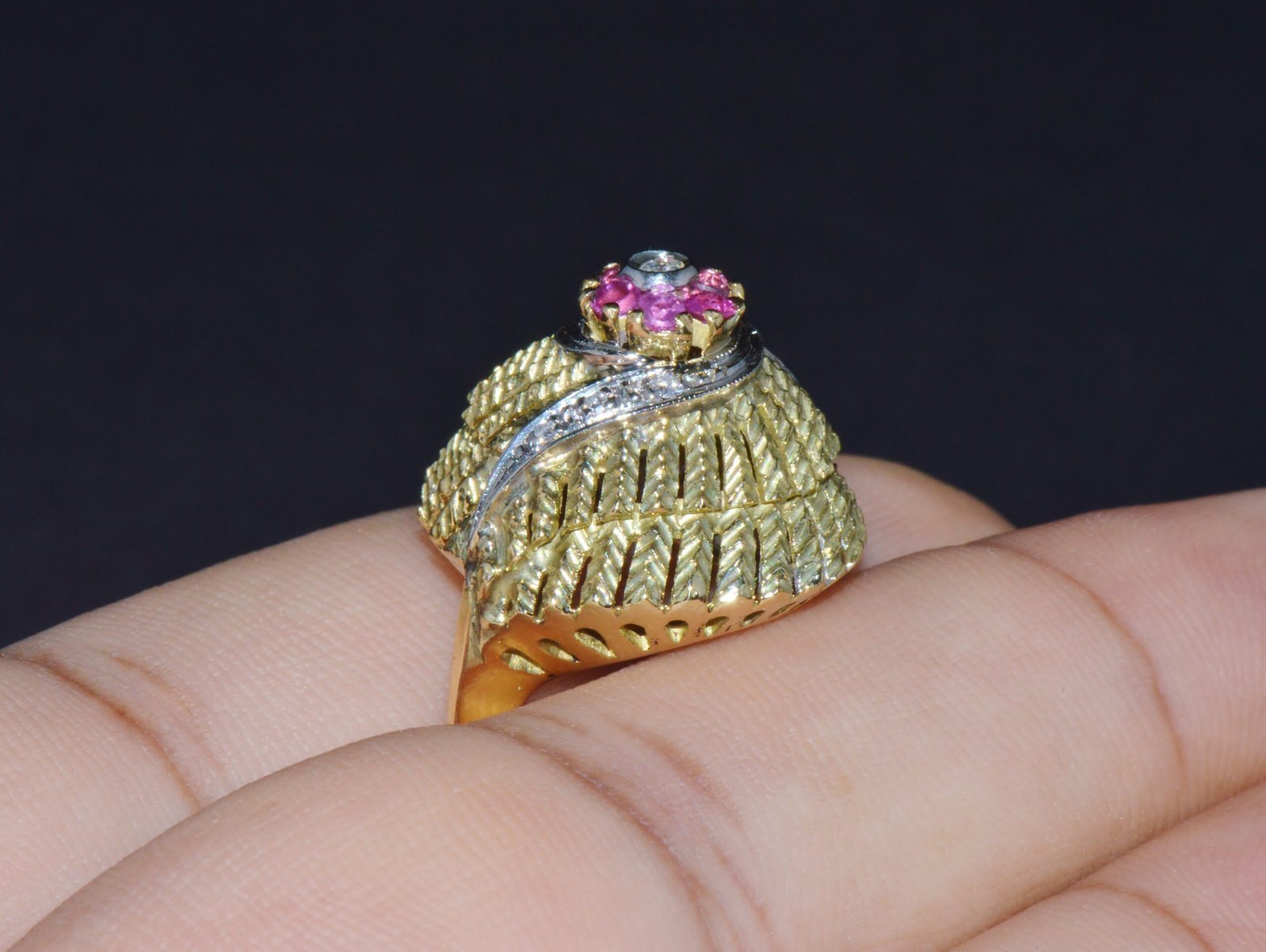 Vintage Natural .50Cts VS G Diamond Ruby 18K Solid Gold 2 Tone Bombay Dome Ring