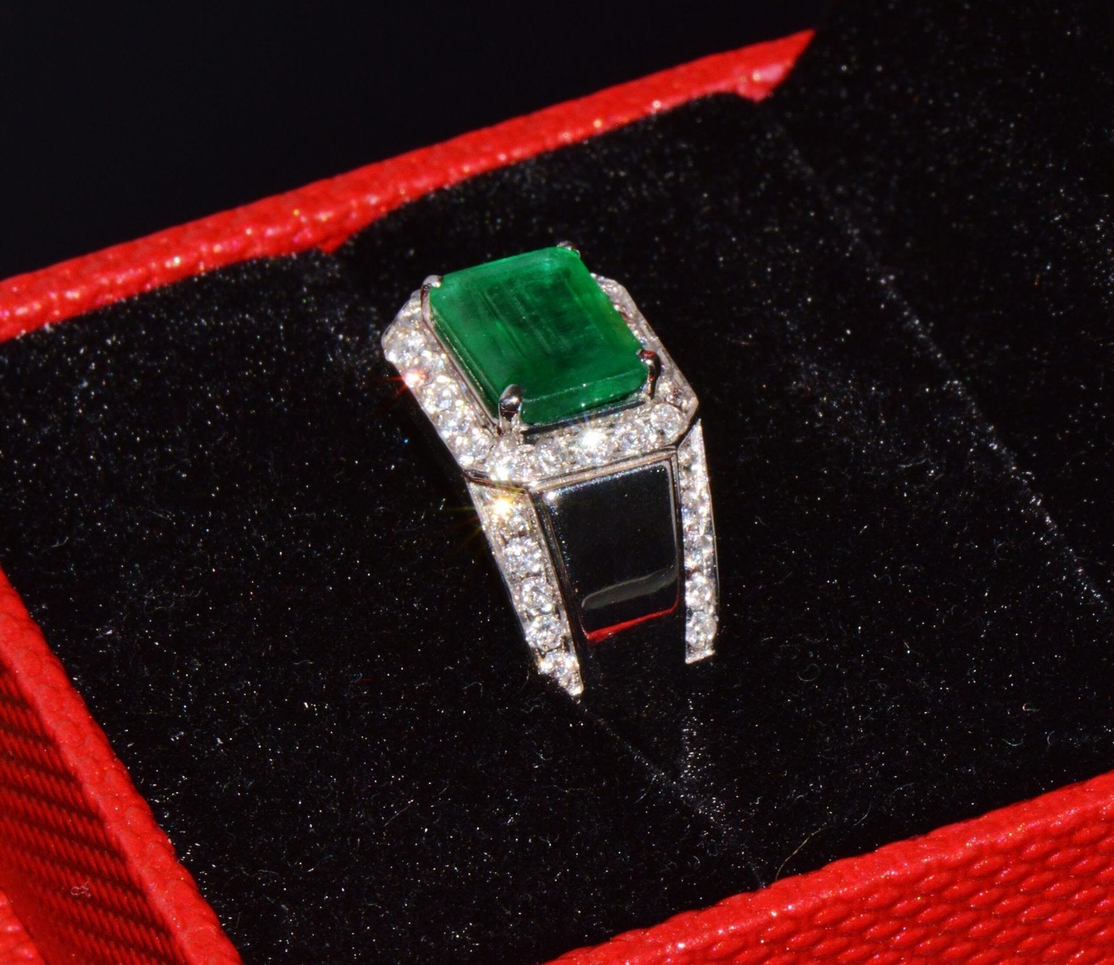 Certified Natural 2.91CTS VS F Diamond Emerald 18K Solid Gold Mens Womens Band Ring