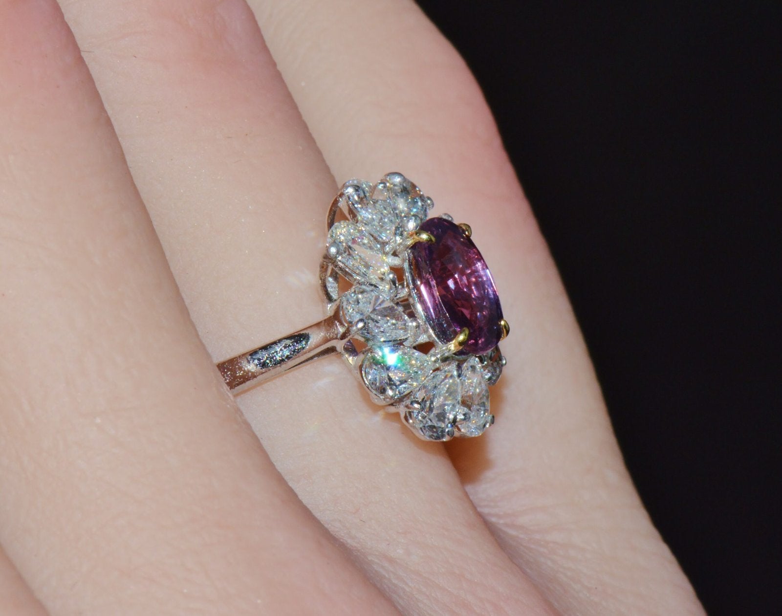 GIA Certified 3.15CT No-Heat Purple Pink Sapphire & Diamond 18K Gold Halo Ring