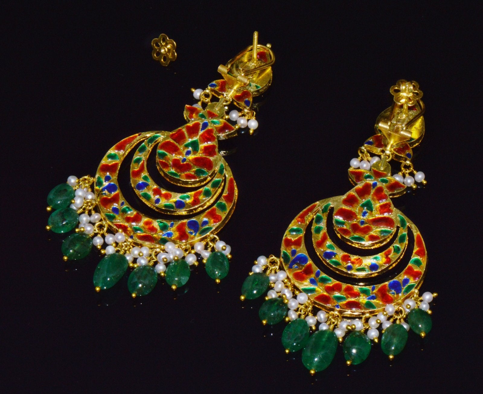 Estate Natural 36.6CTS Polki Diamond Emerald 22K 18K Gold Chandelier Earrings