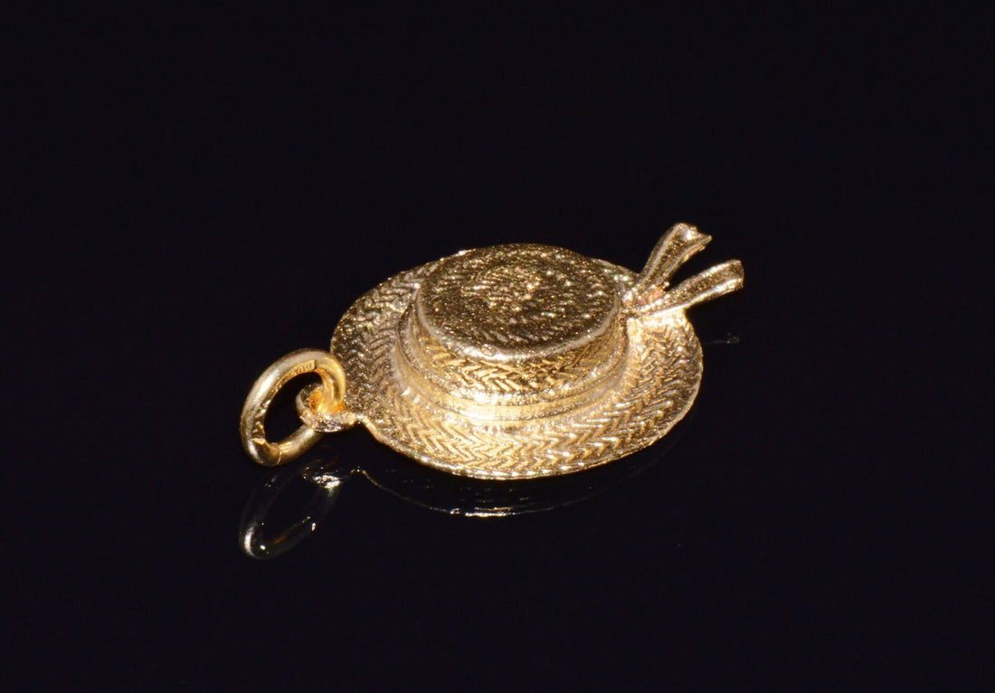 Vintage Italian 18K Solid Gold Venetian Gondolier Straw Hat Charm Pendant