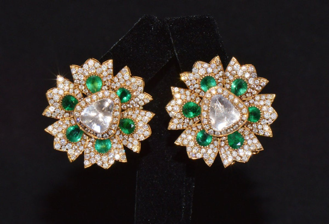 Estate Natural 6.40CTS Diamond & Emerald Solid 18K Gold Floral Earrings