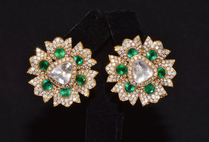 Estate Natural 6.40CTS Diamond & Emerald Solid 18K Gold Floral Earrings
