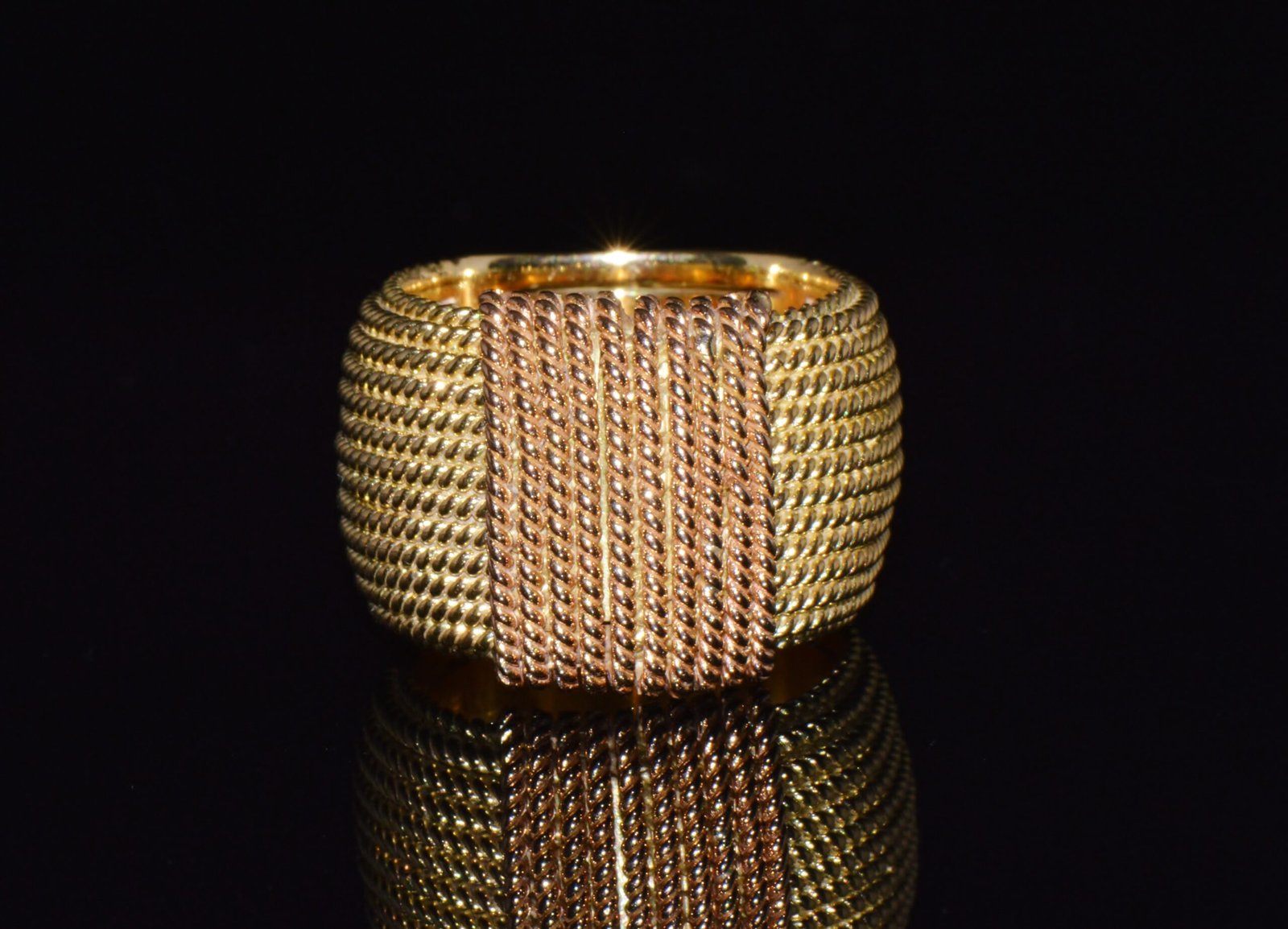 Authentic Vintage Roberto Coin Opera 18K Yellow & Rose Gold Wide Statement Band Ring with Hidden Ruby