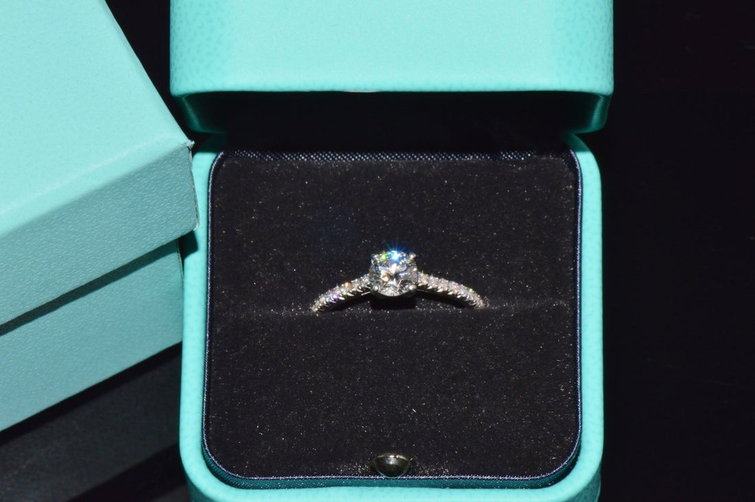 Genuine Tiffany & Co. Natural 0.81Cts Diamond Novo 950 Platinum Engagement Ring