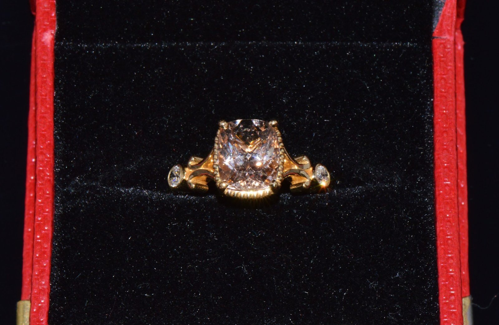 Certified Natural 2.82CTS VS F Diamond Morganite 18K Solid Gold Ring